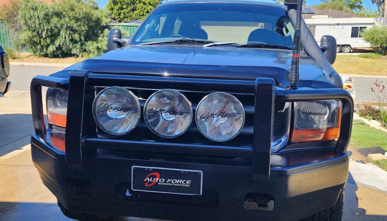 Installed view - Ford F250 F350 F450 F550 Bonnet Protector 1999-2007 - HIC Premium