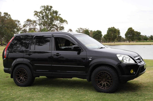 Installed view - Honda CRV Weather Shields 2002-2006 - HIC Premium