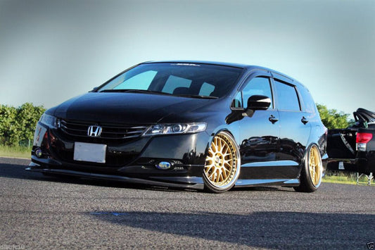 Installed view - Honda Odyssey Weather Shields 2008-2013 - HIC Premium