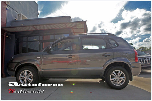 Installed view - Hyundai Tucson 2005-2010 Weather Shields - HIC Premium