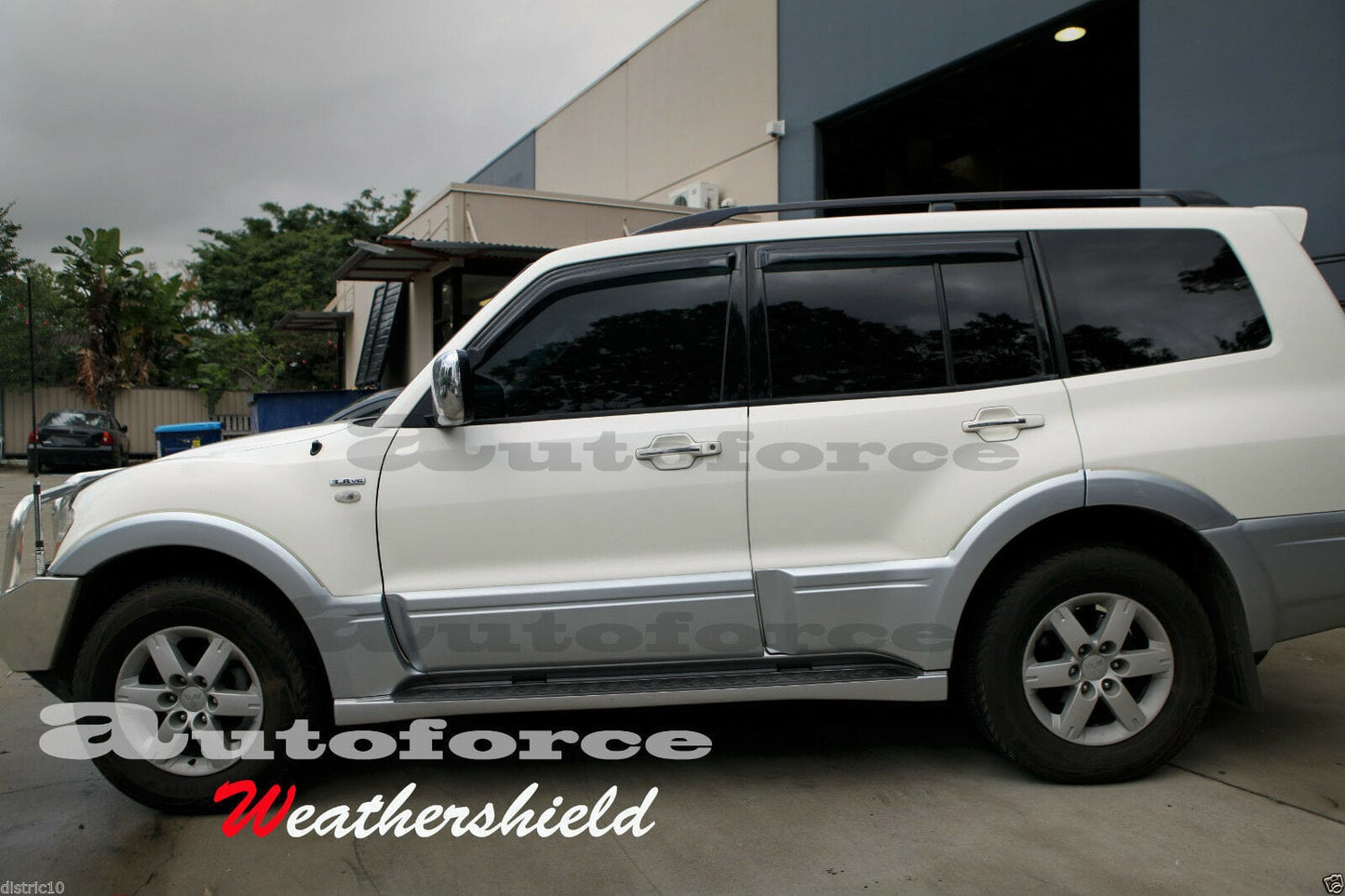 Installed view - Mitsubishi Pajero Weather Shields 2006-2020 - HIC Premium