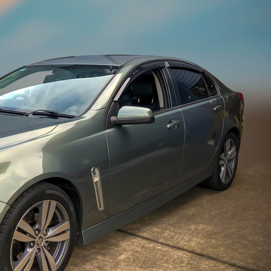 Weather shields installation guide – HIC high-quality wind deflectors for rain and wind protection, featuring genuine 3M tape.