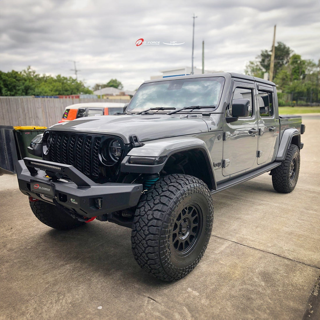 Jeep Gladiator 2020 On dual cab weather shields – injection‑moulded acrylic with OEM‑style fitment
