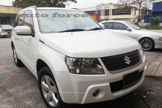 
                          Installed view -  Suzuki Grand Vitara Weather Shields 2005-2018 - HIC Premium
                      