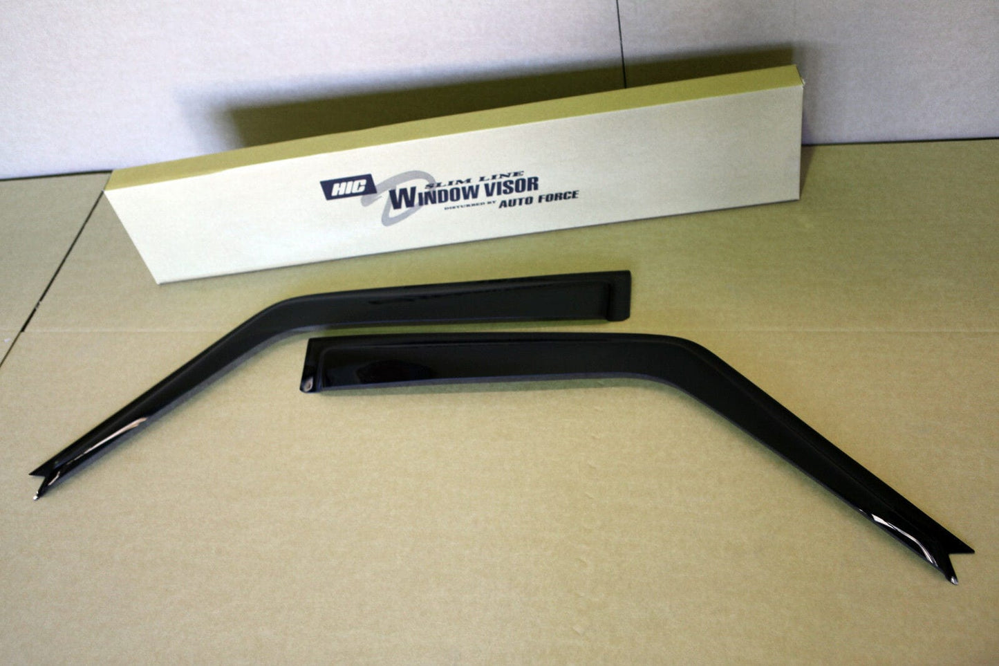 Installed view -  Suzuki Vitara Weather Shields 1988-1997 - HIC Premium